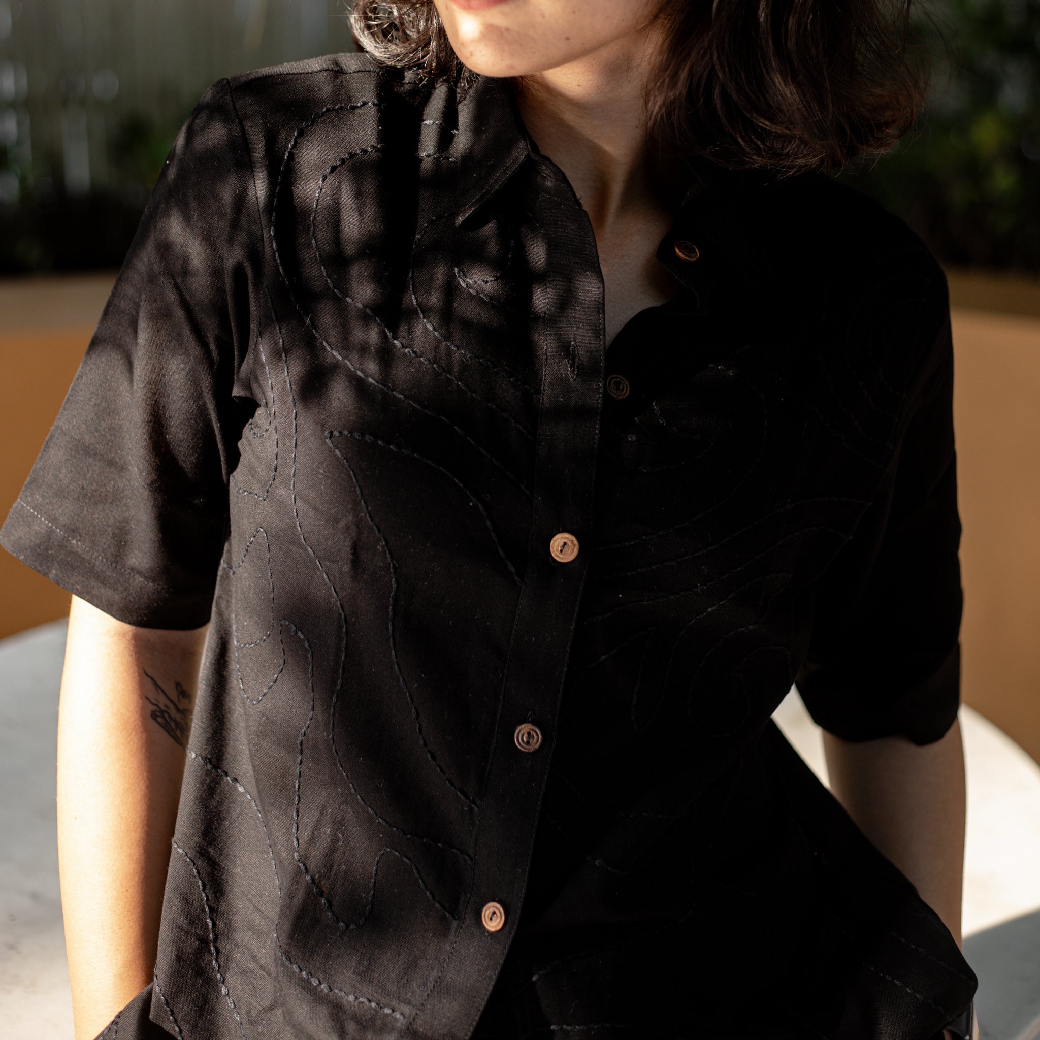 Chaks CHHAYA Damen-Hemd Schwarz Kantha Baumwolle-Leinen
